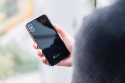 SwitchEasy GLASS X Protective Case for iPhone X & iPhone XS (Black with Metallic Black border) - Image 8